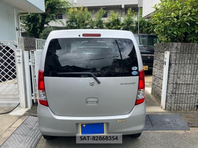 Suzuki WAGON R 2011-09 8439129-2