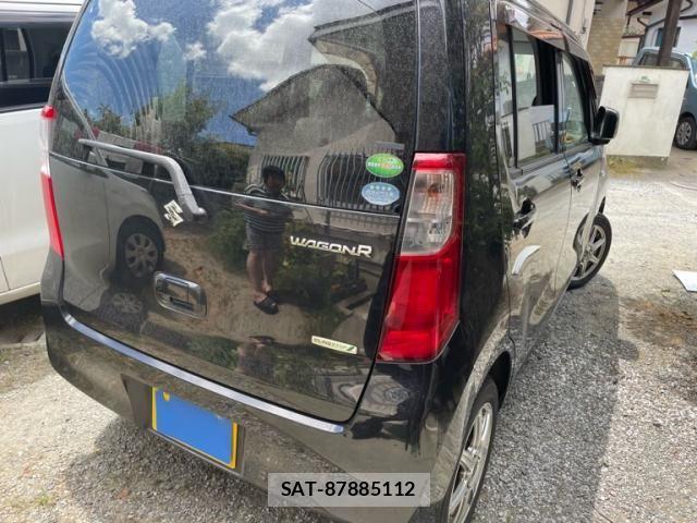 Suzuki WAGON R 2014-06 8458795-2