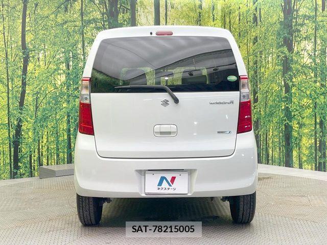 Suzuki WAGON R 2014-03 8458791-14