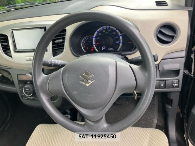 Suzuki WAGON R 2013-11 8458793-9