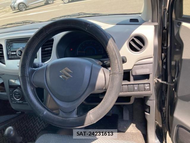 Suzuki WAGON R 2015-04 8486285-13