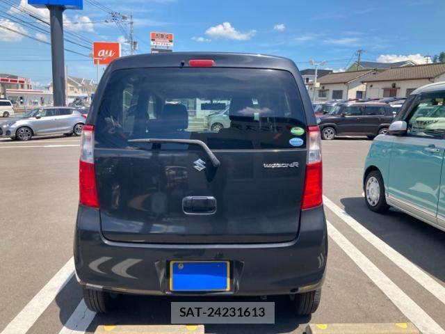Suzuki WAGON R 2015-04 8486285-3