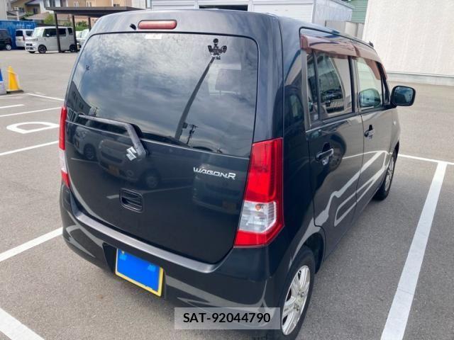Suzuki WAGON R 2010-03 8486289-2