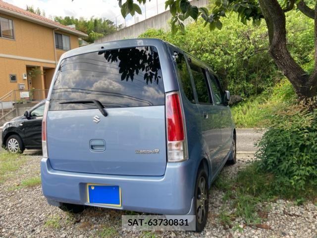 Suzuki WAGON R 2007-12 8528289-2