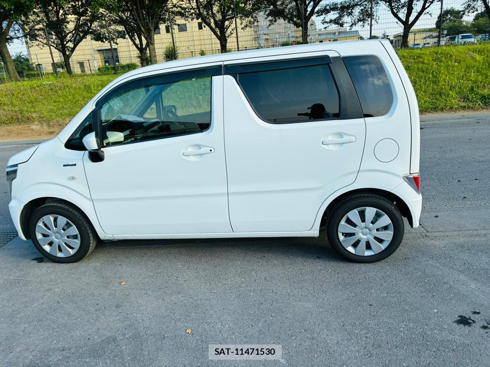 Suzuki WAGON R 2019-08 8325837-1