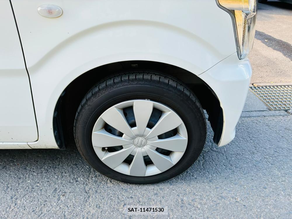 Suzuki WAGON R 2019-08 8325837-29