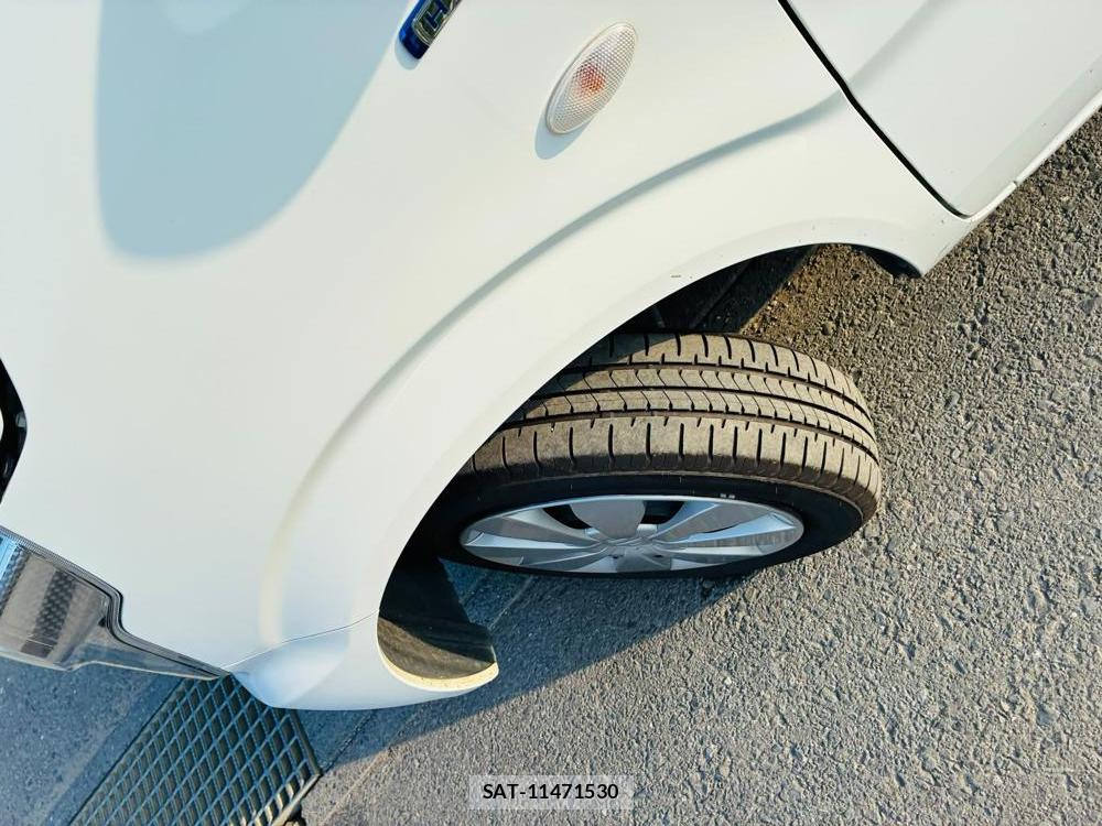 Suzuki WAGON R 2019-08 8325837-32