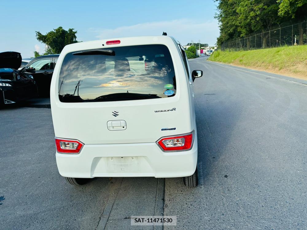 Suzuki WAGON R 2019-08 8325837-3