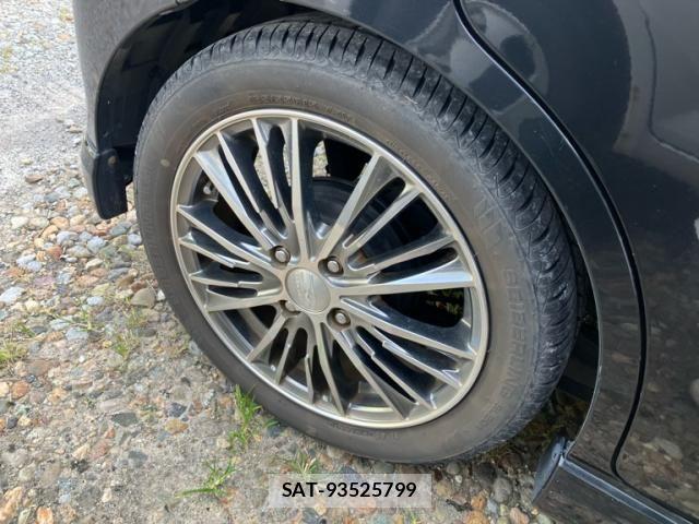 Suzuki WAGON R 2009-08 8528284-8