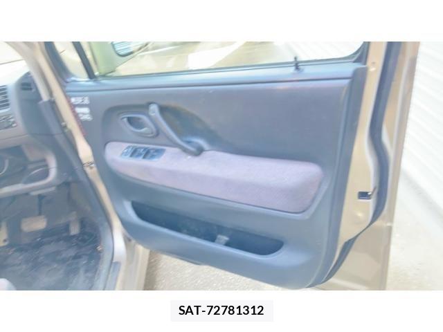 Suzuki WAGON R 2002-12 8528288-4