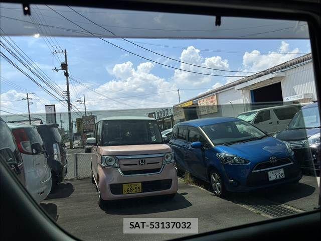 Suzuki WAGON R 2021-08 8528262-25