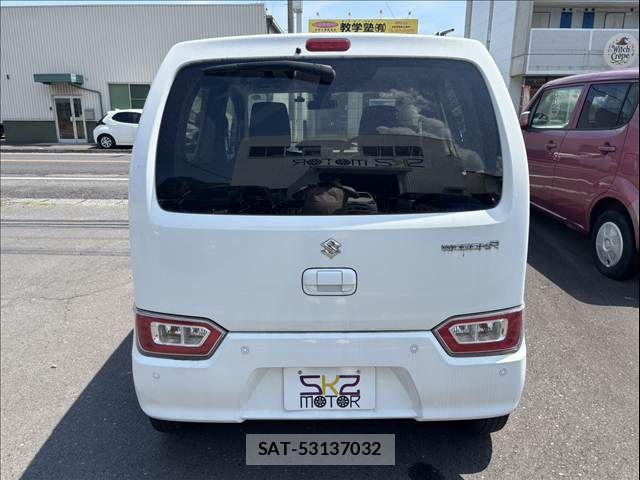 Suzuki WAGON R 2021-08 8528262-8