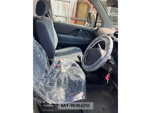 Suzuki WAGON R 2001-11 8528287-11