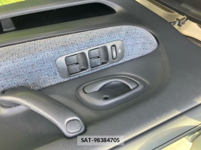 Suzuki WAGON R 2001-11 8528287-6