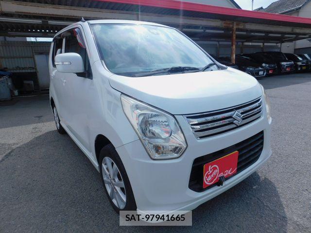 Suzuki WAGON R 2013-10 8564143-3