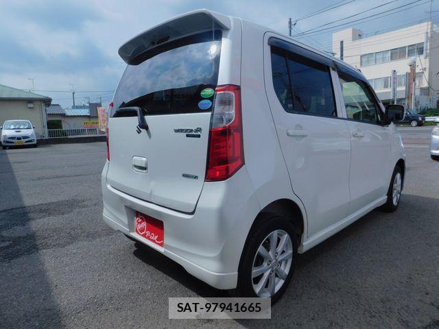 Suzuki WAGON R 2013-10 8564143-5