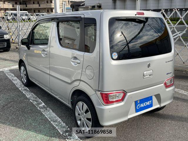 Suzuki WAGON R 2021-12 8564133-6