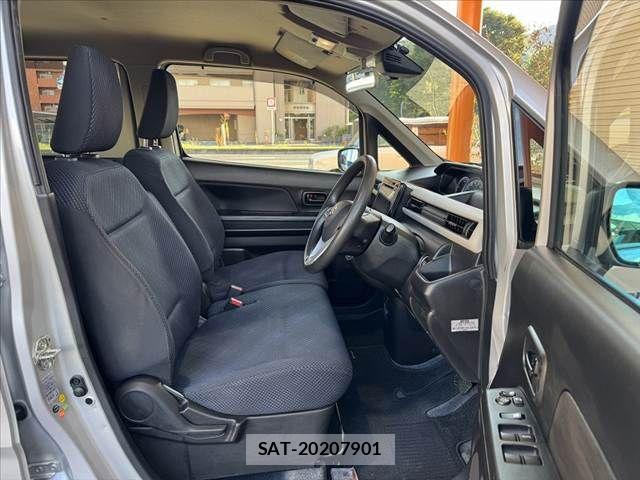 Suzuki WAGON R 2017-08 8564135-15