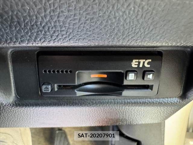 Suzuki WAGON R 2017-08 8564135-29