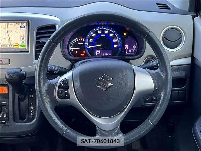 Suzuki WAGON R 2015-03 8564134-11