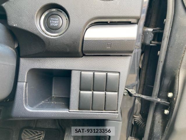 Suzuki WAGON R 2011-09 8564147-18