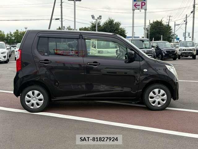 Suzuki WAGON R 2014-06 8564140-17