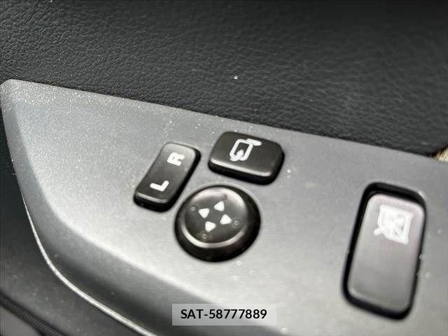 Suzuki WAGON R 2013-01 8564142-13