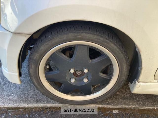 Suzuki WAGON R 2005-12 8564146-9