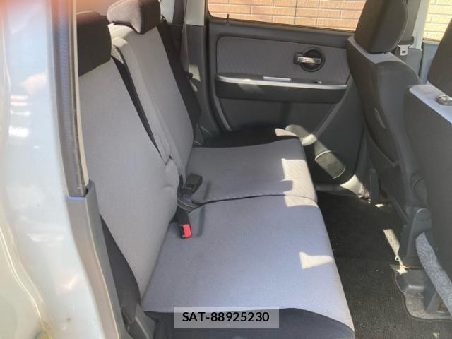Suzuki WAGON R 2005-12 8564146-15