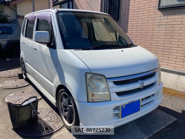 Suzuki WAGON R 2005-12 8564146-2