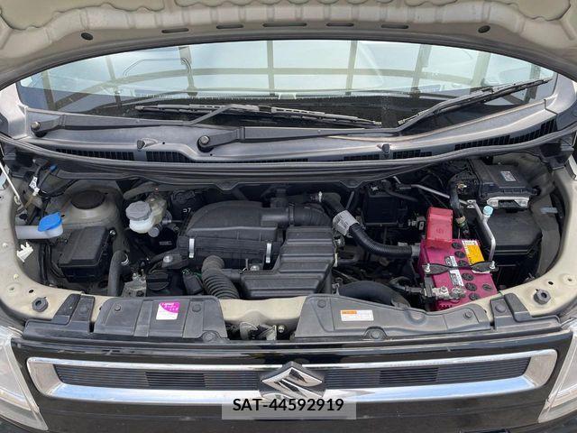Suzuki WAGON R 2018-10 8564137-17