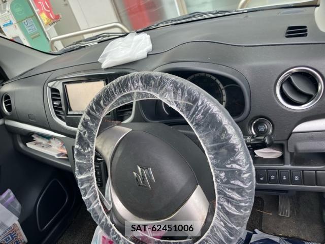 Suzuki WAGON R 2013-10 8564144-17