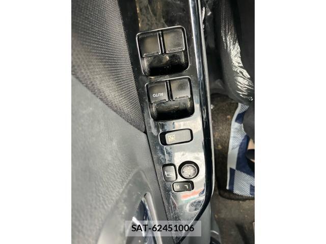 Suzuki WAGON R 2013-10 8564144-22
