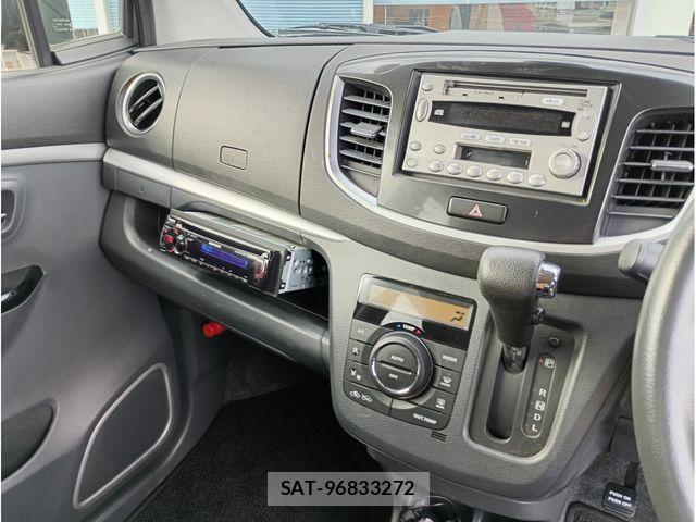 Suzuki WAGON R 2014-03 8564136-6