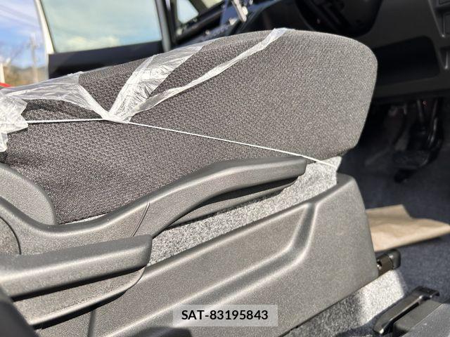 Suzuki WAGON R 2025-12 8564126-22