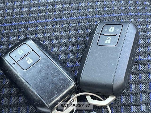 Suzuki WAGON R 2018-10 8564128-25