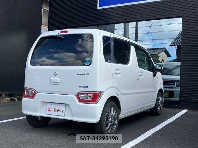 Suzuki WAGON R 2017-12 8629820-9
