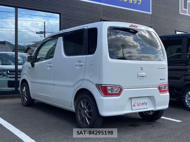 Suzuki WAGON R 2017-12 8629820-8