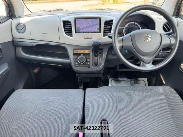 Suzuki WAGON R 2015-11 8629822-13