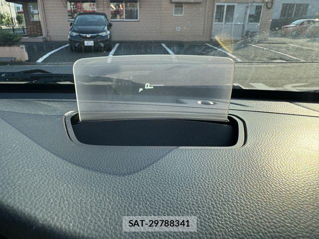 Suzuki WAGON R 2017-04 8629812-16