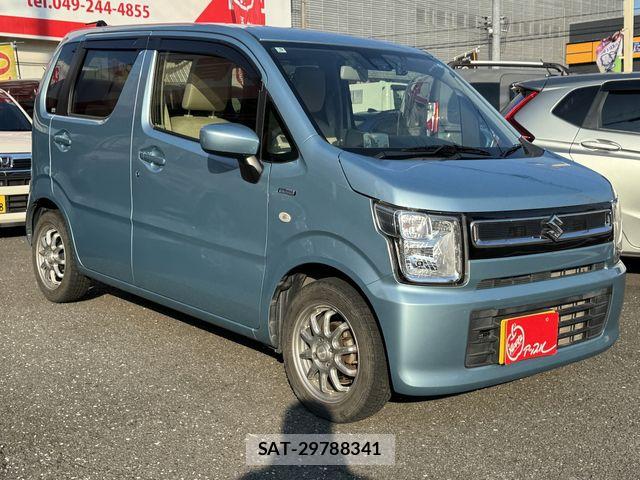 Suzuki WAGON R 2017-04 8629812-2