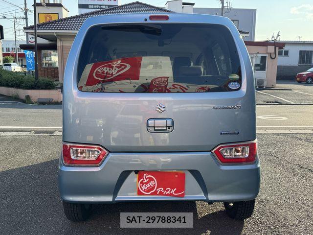 Suzuki WAGON R 2017-04 8629812-5
