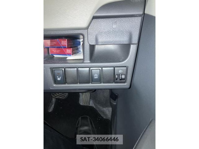 Suzuki WAGON R 2015-04 8629823-16