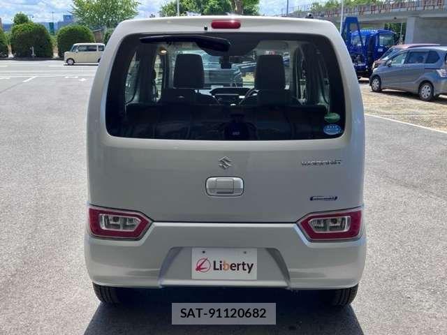 Suzuki WAGON R 2018-06 8629810-15