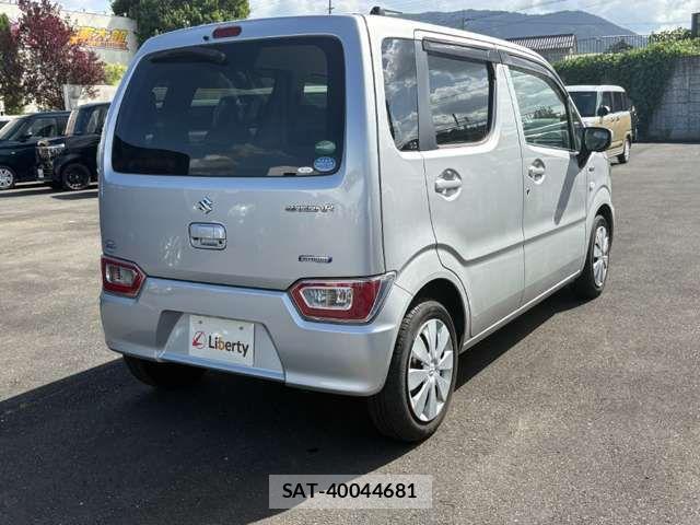 Suzuki WAGON R 2017-06 8629805-10