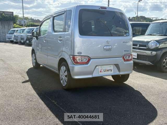 Suzuki WAGON R 2017-06 8629805-8
