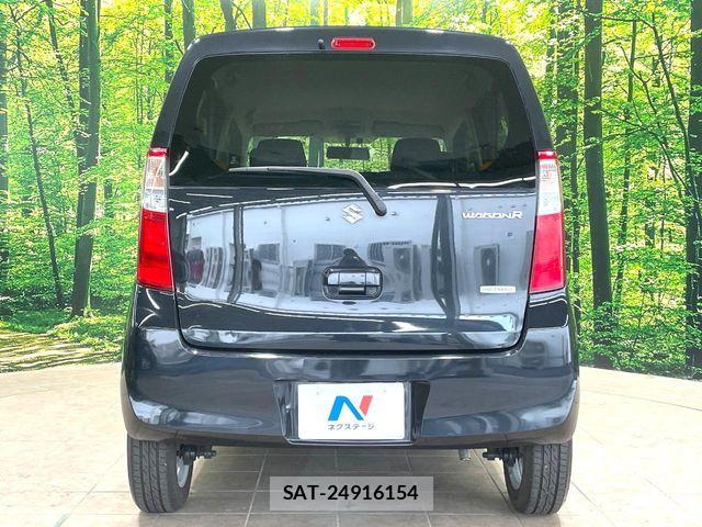 Suzuki WAGON R 2015-12 8629821-14