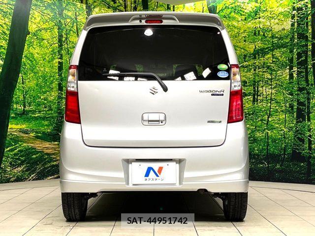 Suzuki WAGON R 2012-10 8629817-14