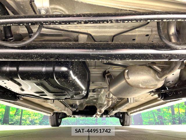 Suzuki WAGON R 2012-10 8629817-18