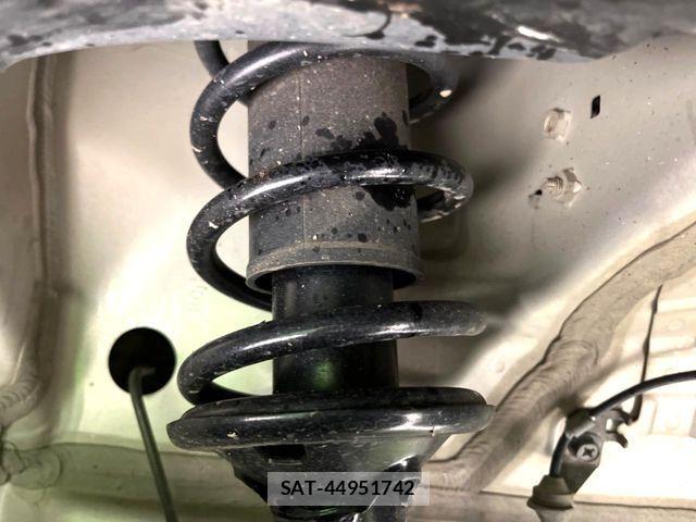 Suzuki WAGON R 2012-10 8629817-19